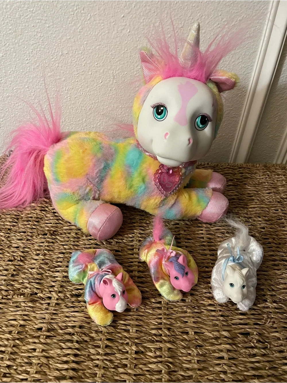 Just Play Unicorn Surprise Unicorn Rainbow Colors with 3 Babies
